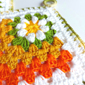 Crochet Potholder - Daisy